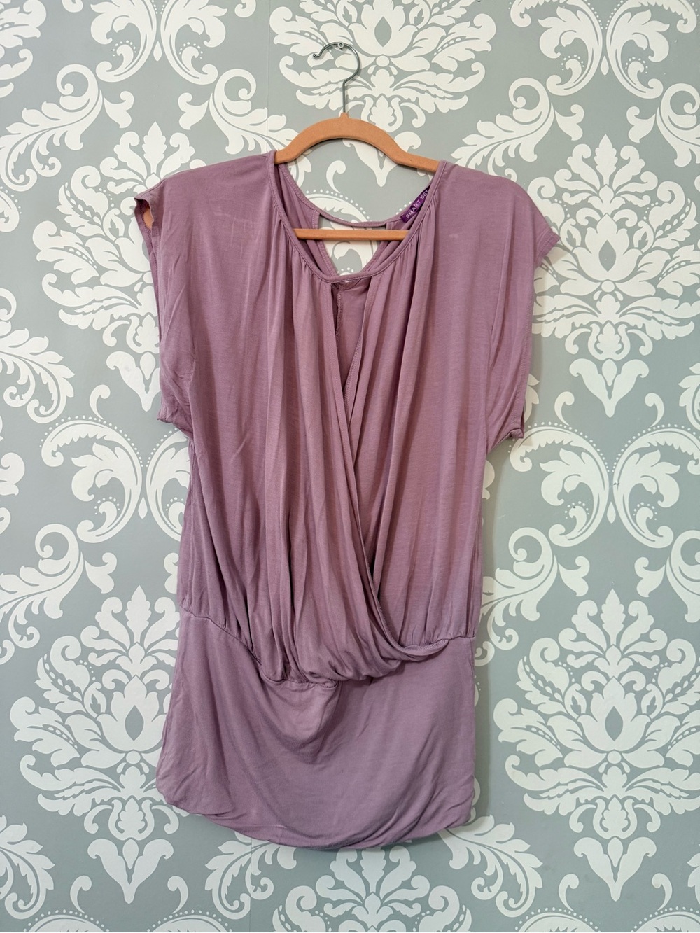 💫4/$25 • Smart Set Draped Short-Sleeve Women’s Top in Dusty Mauve